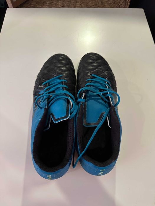 Chuteiras KIPSTA Tamanho 45