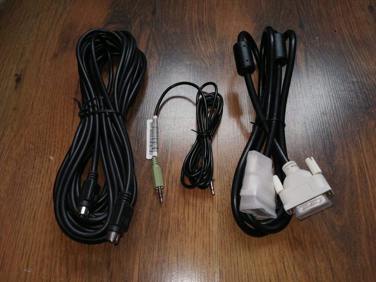 Nowe kable mikro usb oraz do starszych modeli komputerów