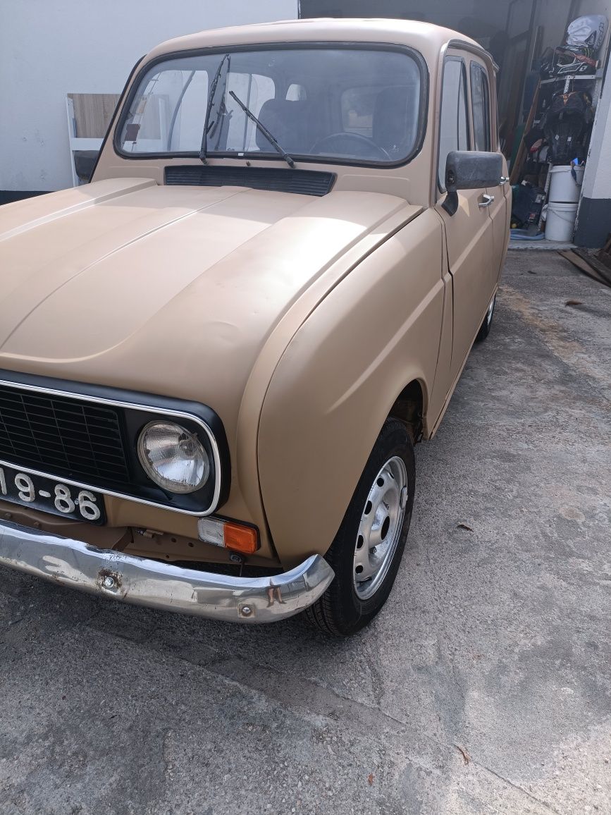 Renault 4gtl (4latas)
