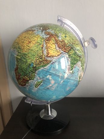 Duzy globus z lampka ZSRR duzy