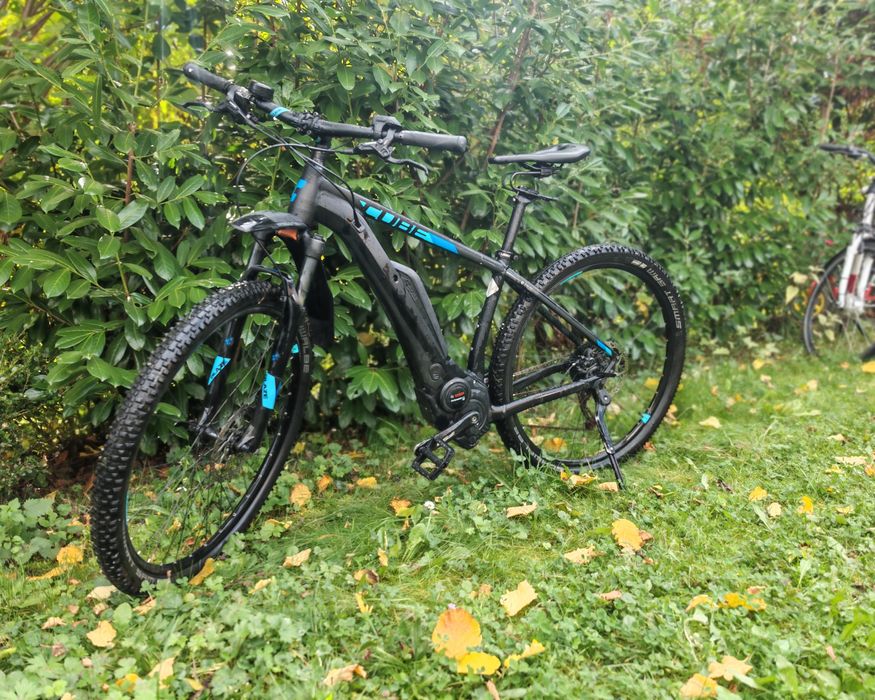 Rower elektryczny Cube Access One 29
