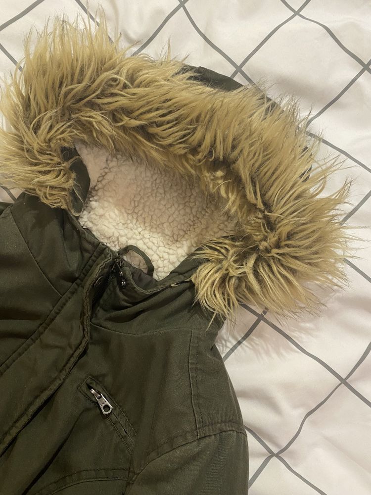 Kurtka zimowa typu parka