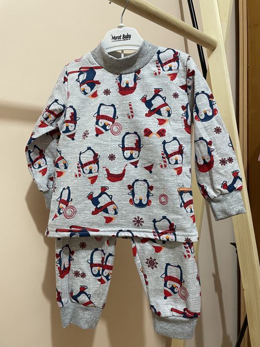 Дитяча піжама «пінгвінчики» у сірому кольорі