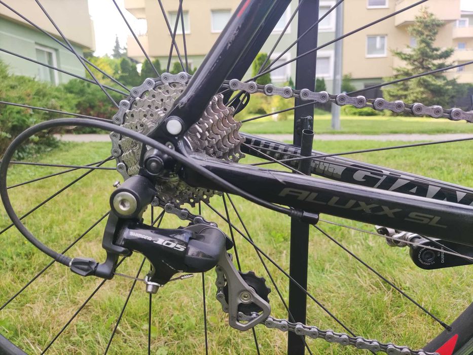 Rower szosowy Giant Defy 1 Shimano 105