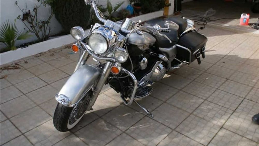 Harley-Davidson Road King 100Th Anniversary