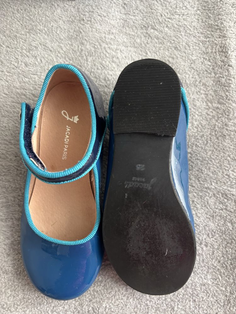 Buty lakierki Jacadi rozmiar 25