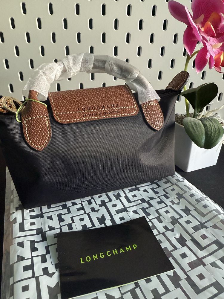 Mini Longchamp Le Pliage XS preta