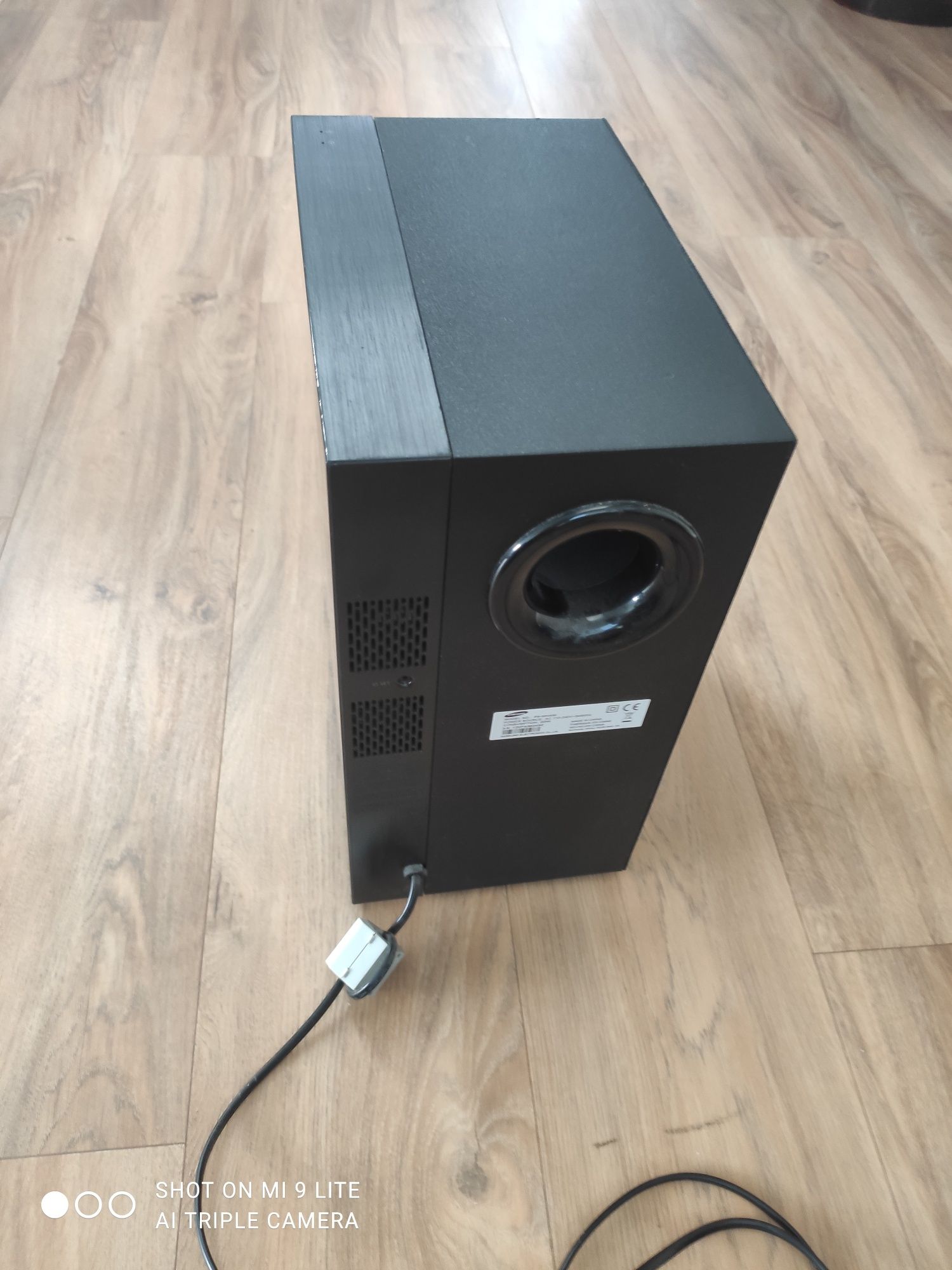 Barra de som Samsung modelo HW-B450/ZF