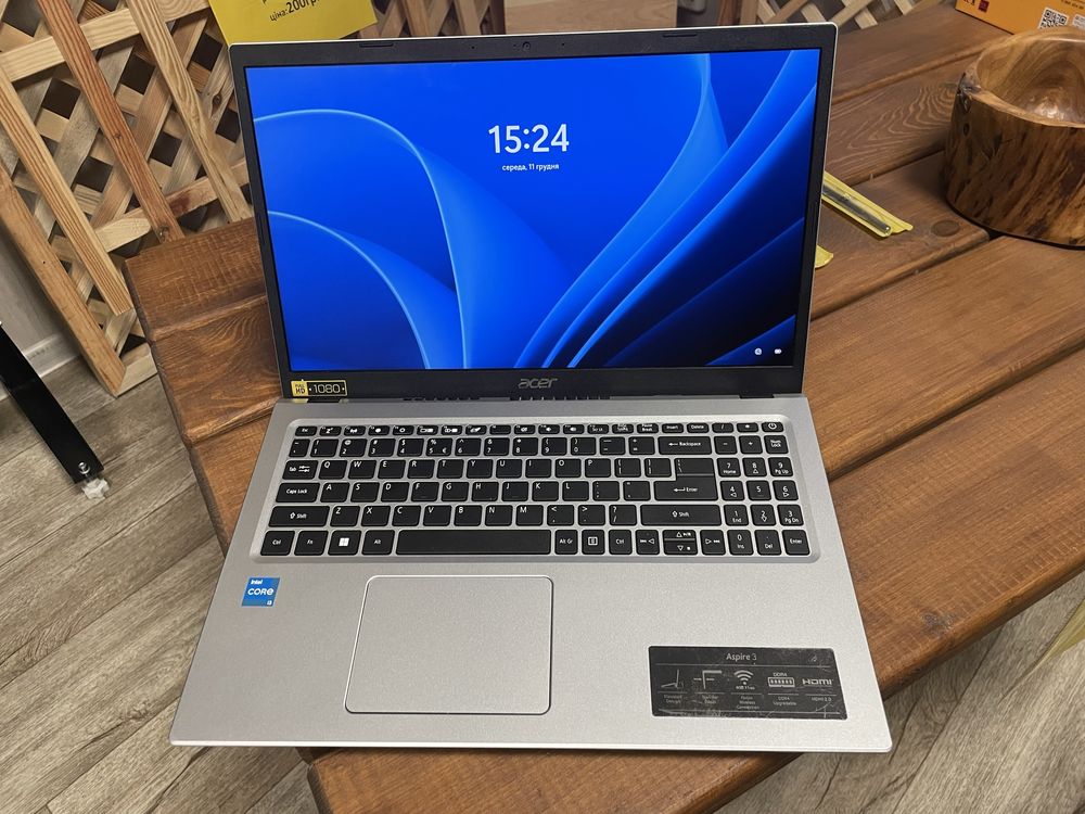 Ноутбук aser intel i3 250gb