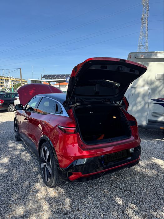 Renault Mégane E-Tech Techno EV60 220cv (60 kWh) 100% eletrico – 2023