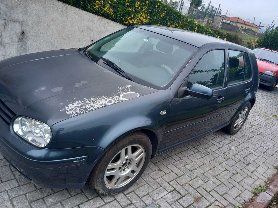 Golf 4  de 2001 c/ selo e vistoria ate 08/2026