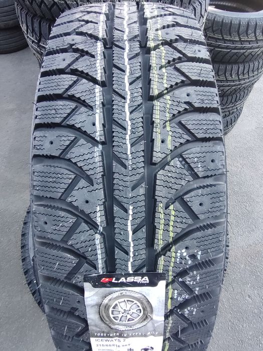 Lassa Iceways 2 215/65 R16 98T