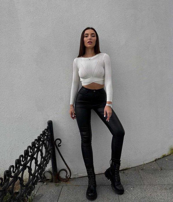 Жіночі теплі шкіряні штани скіні на флісі утеплені брюки кожані