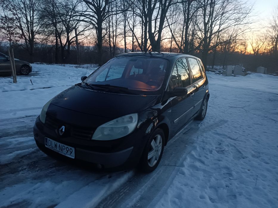 Sprzedam Reno Scenik 1.6 benzyna z gazem