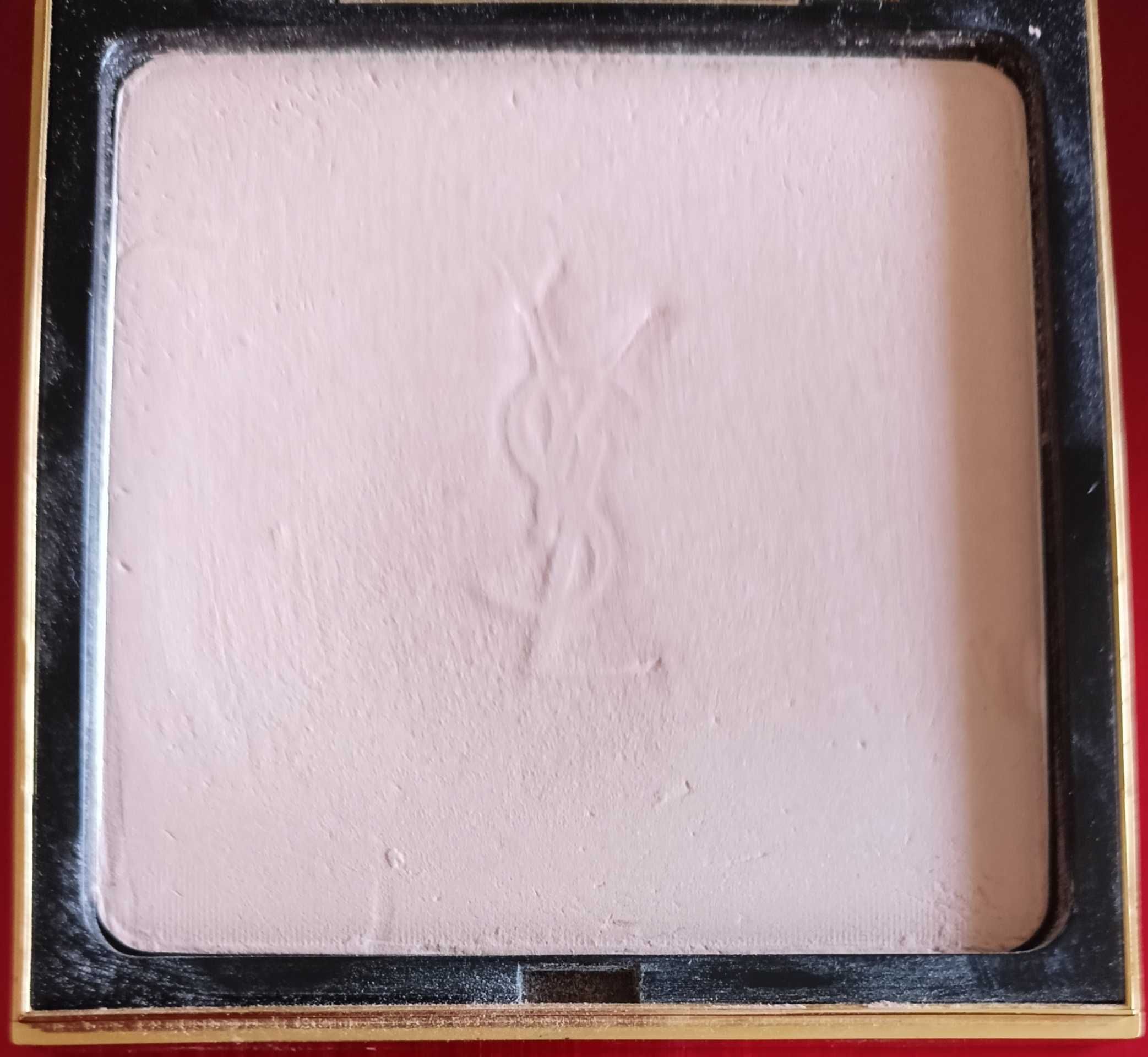 Puder  YVES SAINT LAURENT- silk finish pressed powder #1