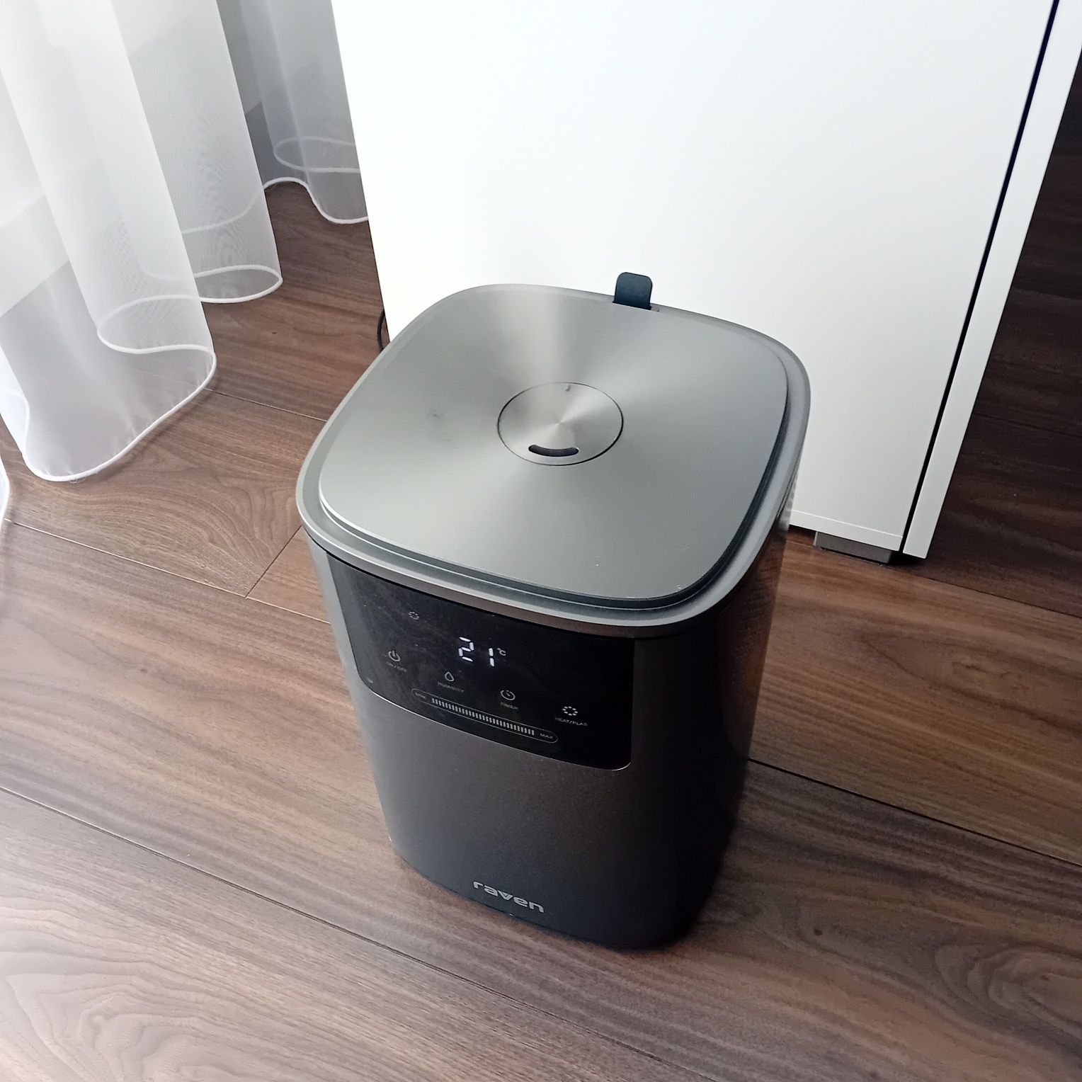 Nawilżacz Raven EN008 Higrostat 4l Jonizacja 20m2