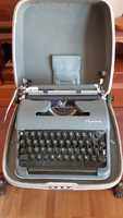 Olympia Werke AG Wilhelmshaven Portable Typewriter