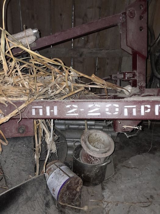 Трактор xt224, причіп, борони