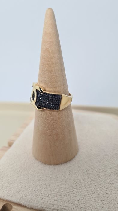 Nowy złoty pierścionek,typu Chanel,czarne cyrkonie, szeroki obrączka