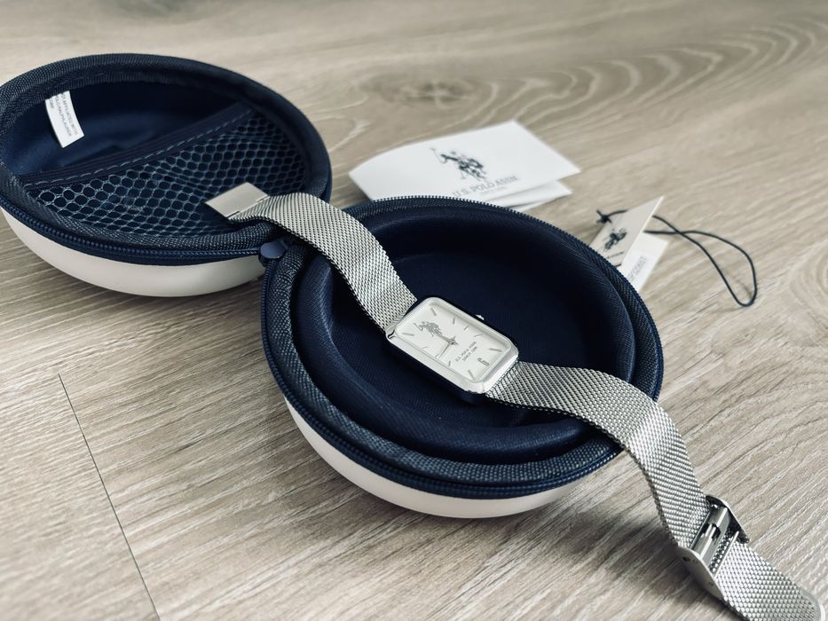 Zegarek srebrny marki Polo