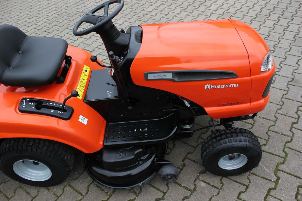 Husqvarna CT 131 ct131 Traktorek Kosiarka