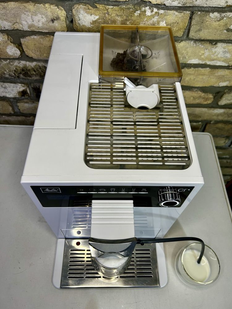 Melitta Caffeo CI White Кофемашина