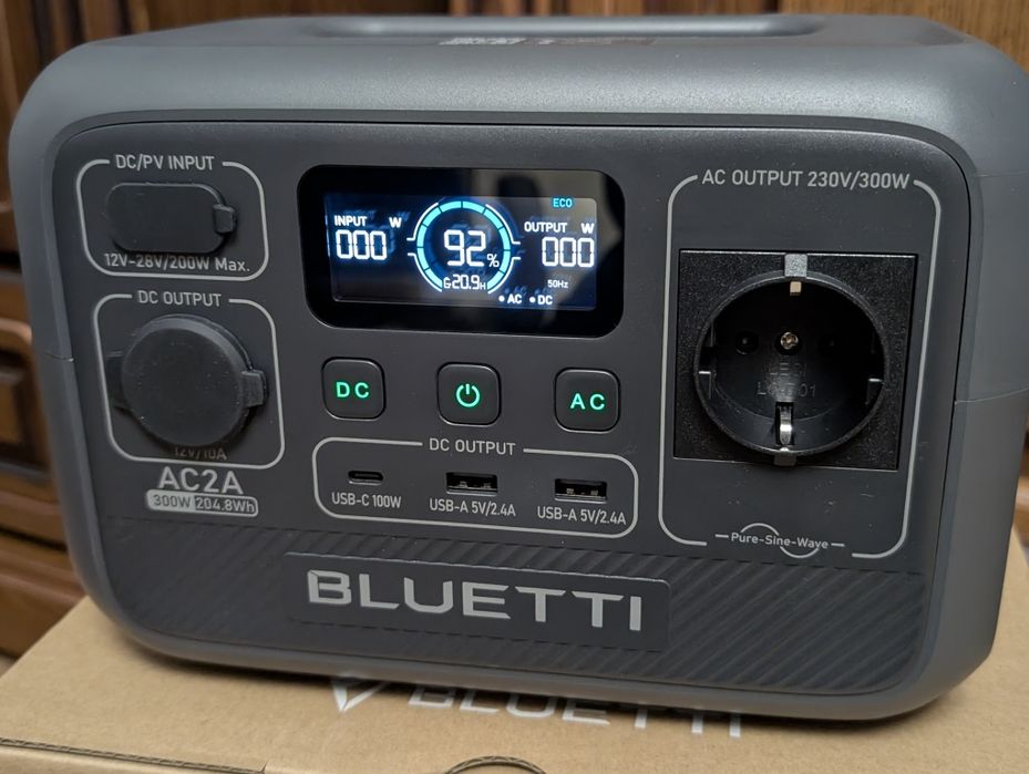Bluetti AC2A зарядна станція/ зарядная станция