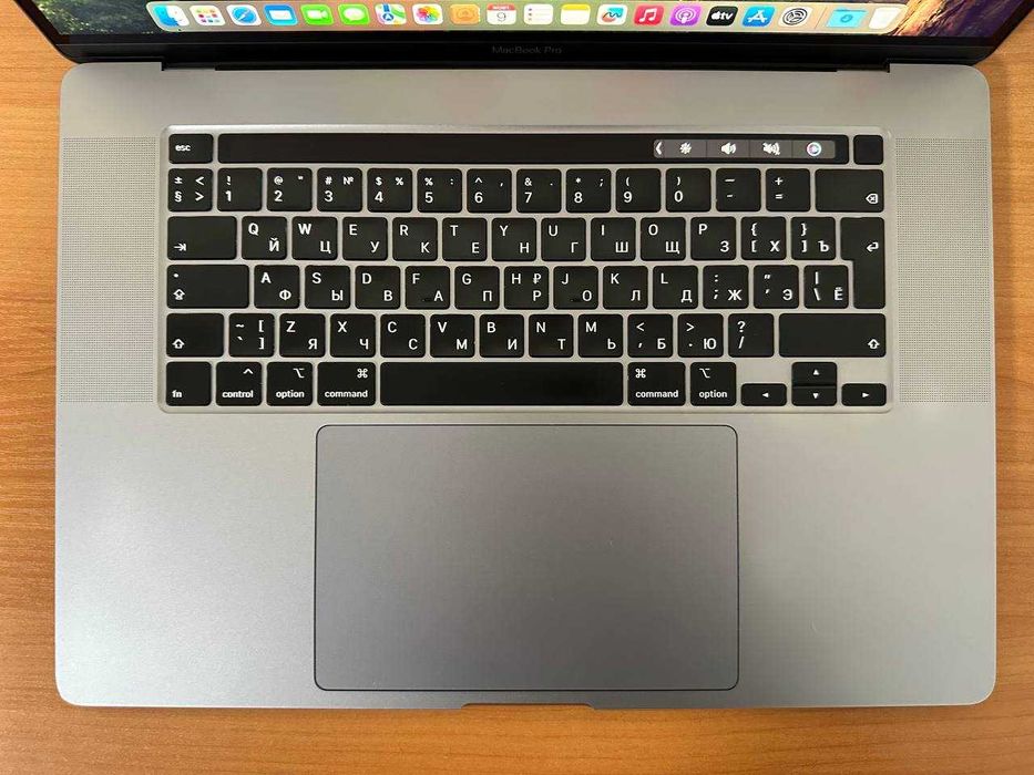 Macbook Pro 16” i7 16Gb 512Gb 2019 рік