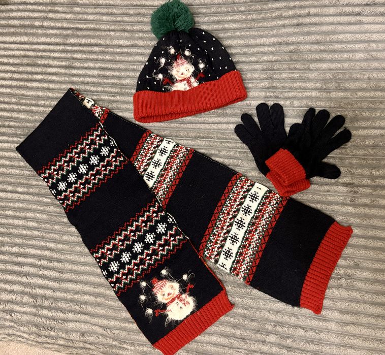 Набор шапка,шарф , перчатки