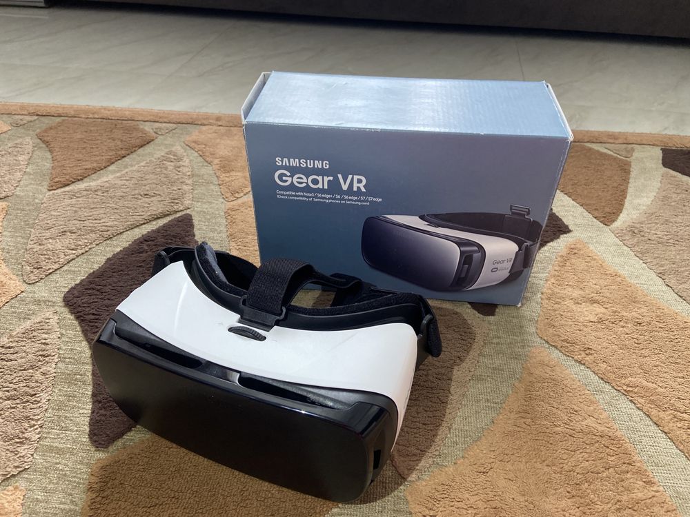 Samsung Gear VR хорошее состоянее