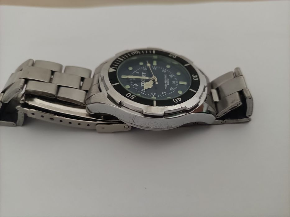 Relógio Tecnet homem 4 cm com escala em preto e mostrador azul de quar