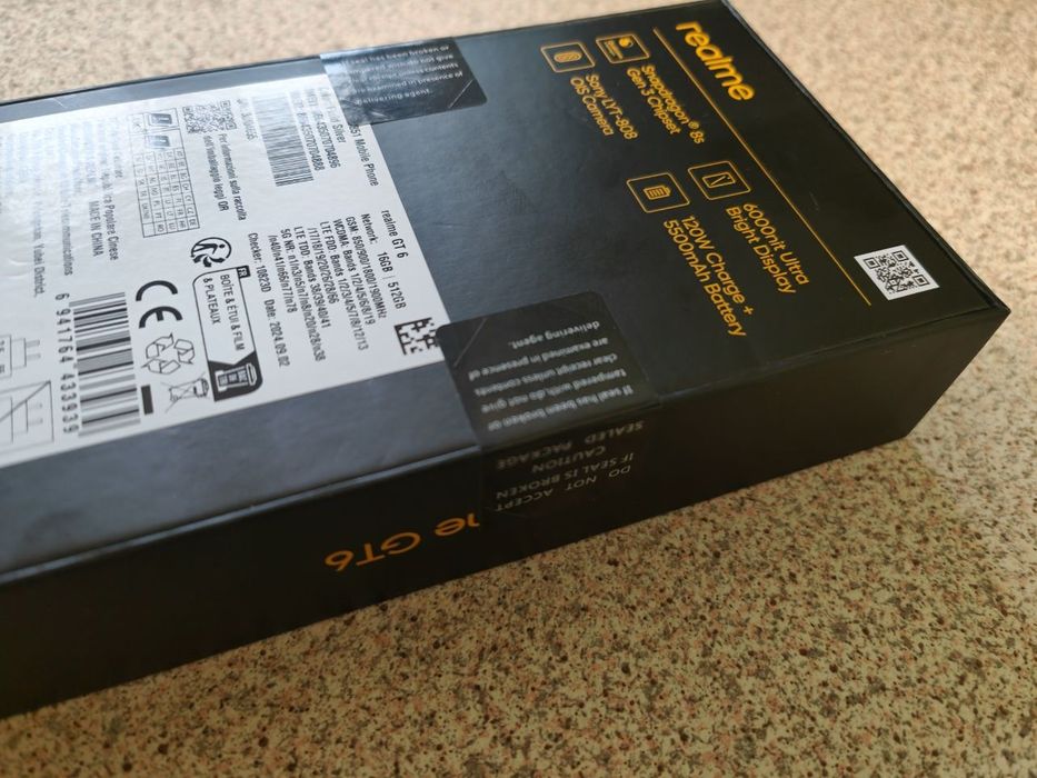 Realme GT 6 5G 16/512Gb Razor Green Global Version. Гарантія