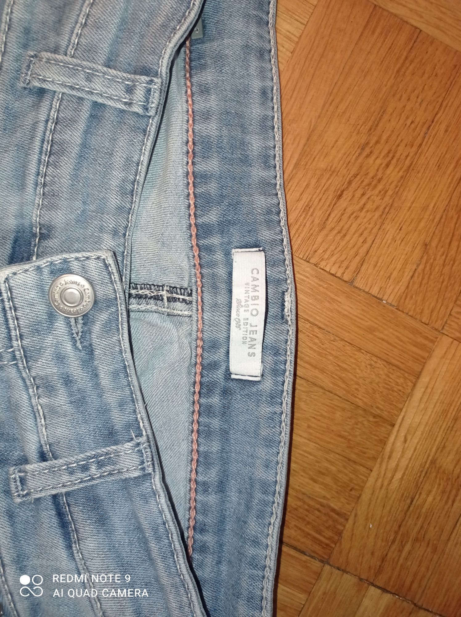 Spodnie damskie jeansowe , rozm- 38 (28x32)
