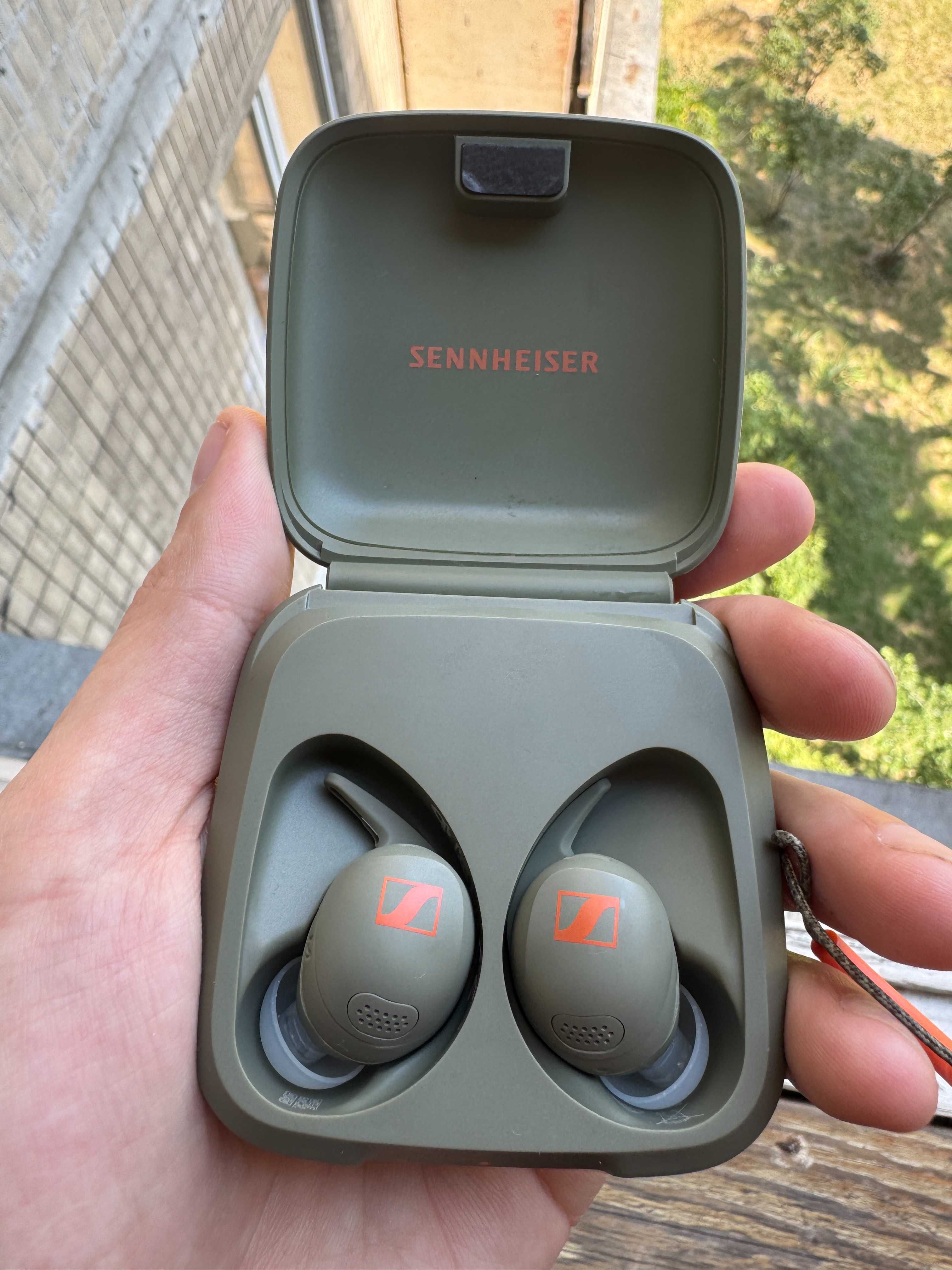 Навушники TWS Sennheiser Momentum Sport Burned Olive (700306)
