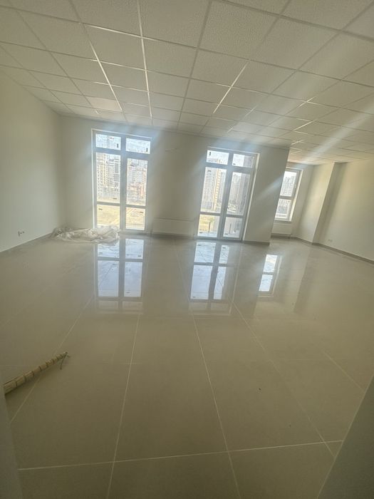 Довгострокова оренда офісу з ремонтом, бізнес центр, Акварель 8