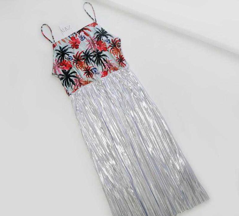 Летнее миди платье с гавайским принтом пальмы и плиссе металлик Zara S