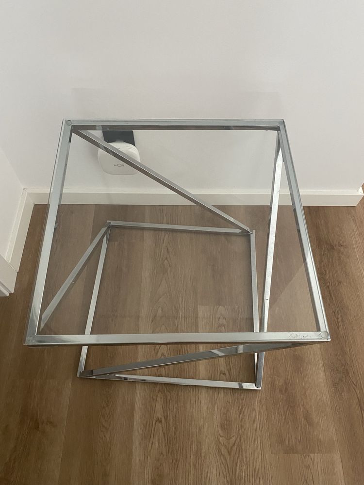 Mesa de canto com vidro