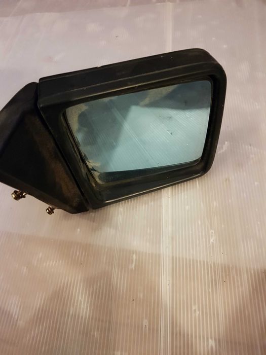 Lusterko prawe mercedes W201