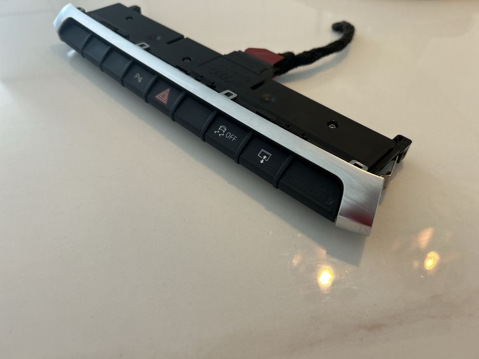 Botões centrais Audi A3 8V