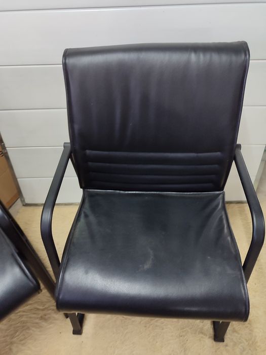 Lote 4 cadeira de escritório