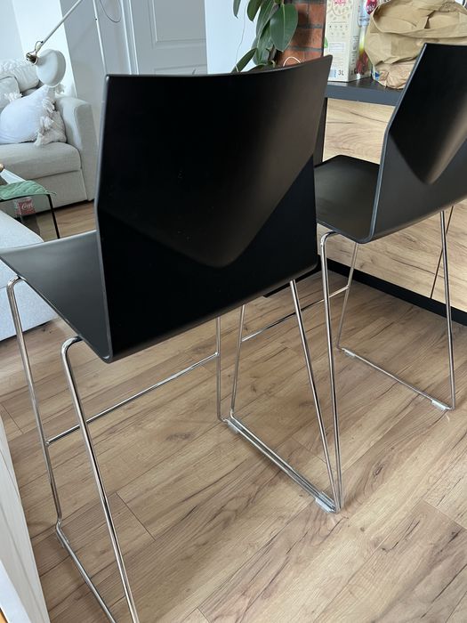 Krzesla barowe 2 szt hokery