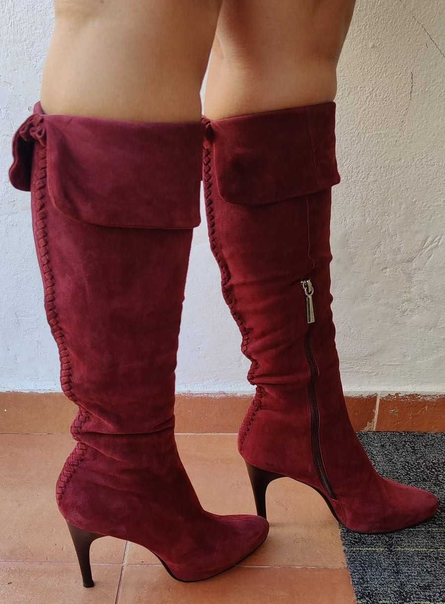 Botas em pele ( camurça) feminino