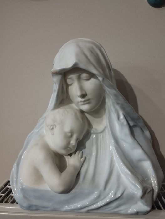 Cudna stara figurka Matki Boskiej z Dzieciątkiem Borsdore