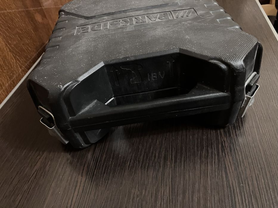 ПРОДАМ Акумуляторний дриль-шуруповерт  18V Parkside PABS 18A1