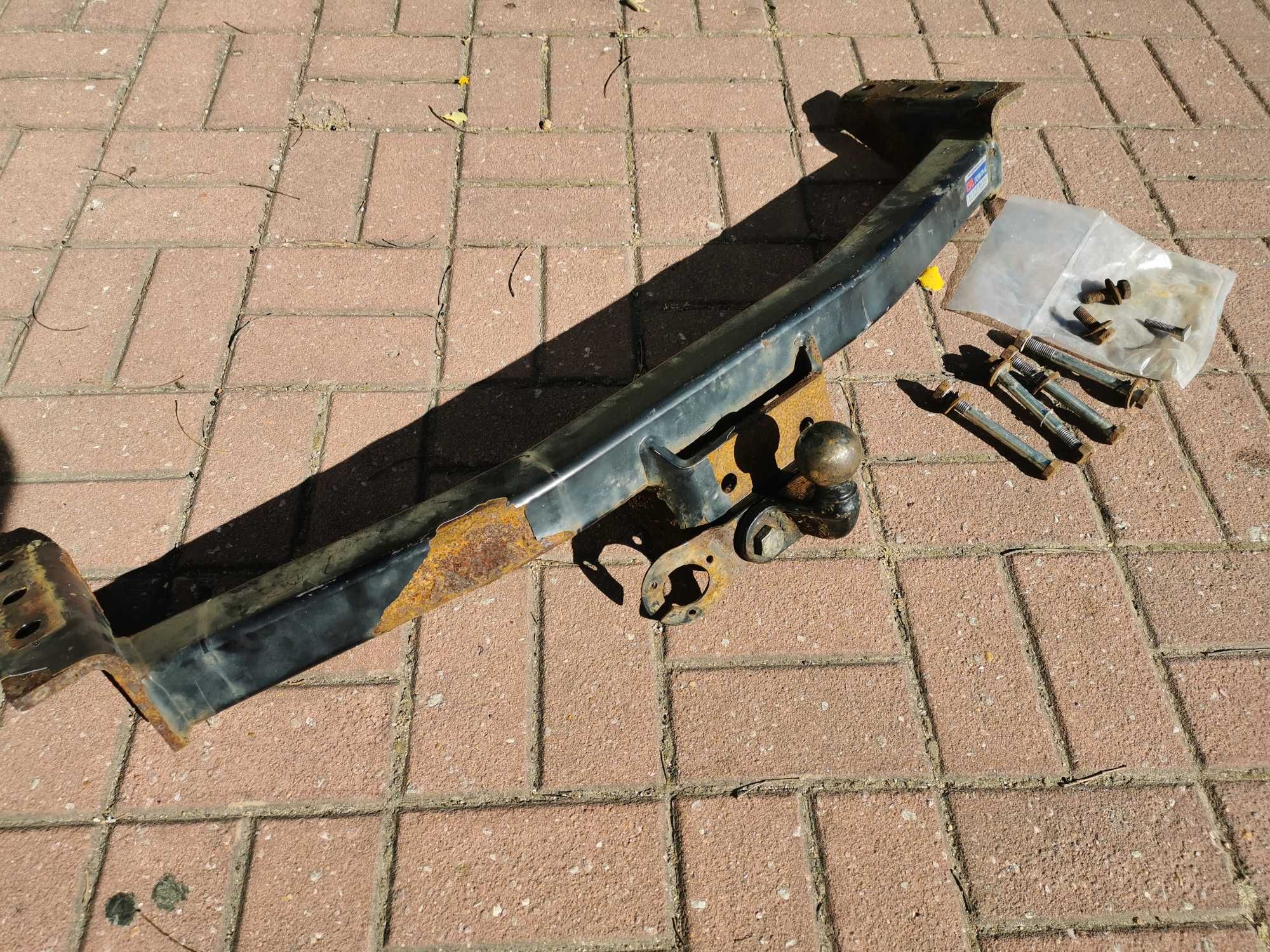 Towbar Mitsubishi Shogun Pajero sport towbar Bosal