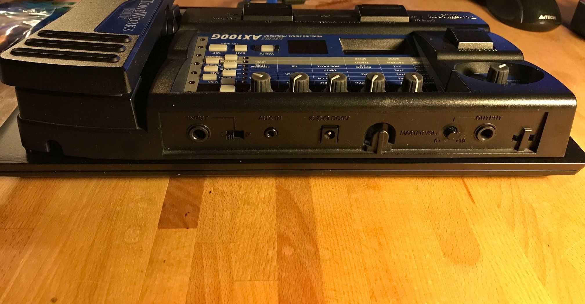 Multiefekt procesor KORG AX100G - Unikat stan idealny