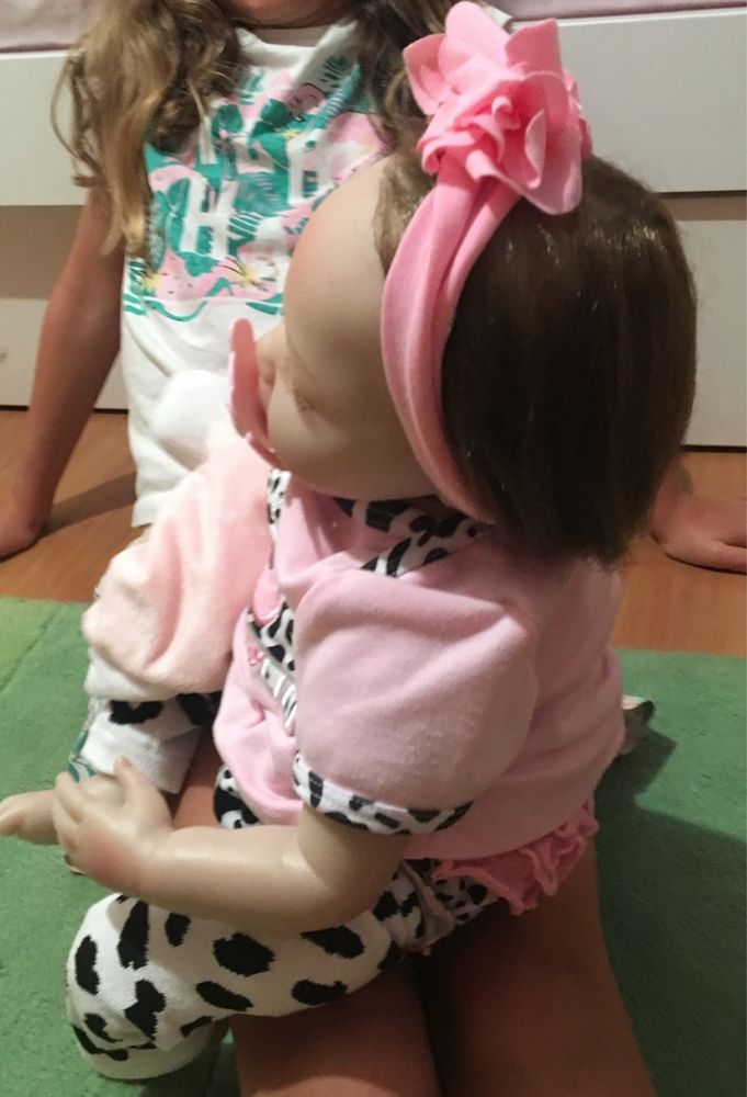 Bebe Reborn para adoção