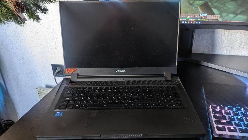 Ноутбук Gigabyte Aorus 17G KD i7-11800H RTX 3060