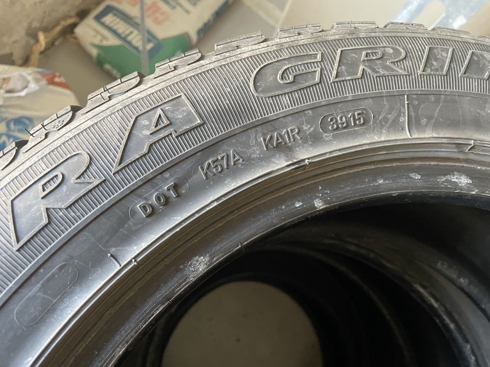 Резина GoodyYear 235/55 R17