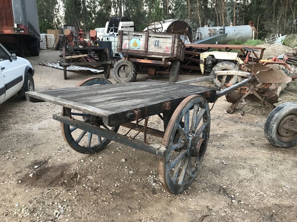 Carros de bois carroças